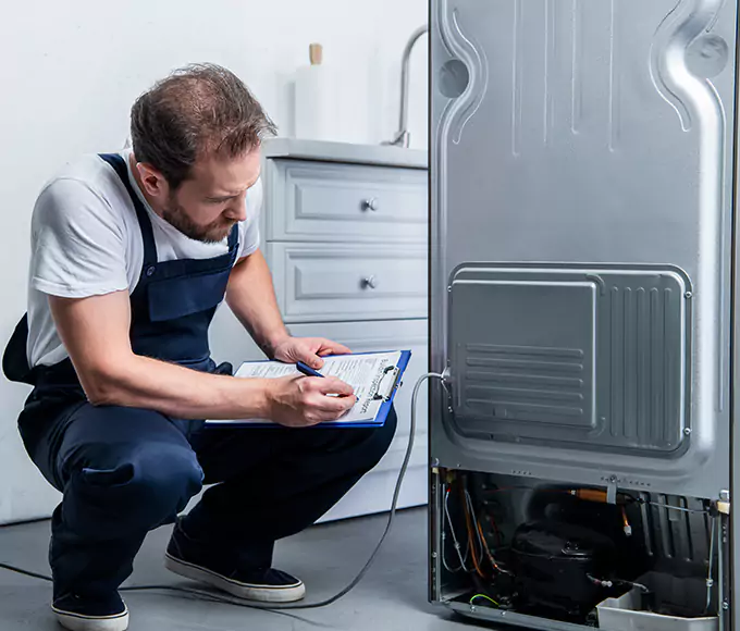 Why Emeryville, CA Homeowners Choose Appliance Repair Emeryville for Refrigerator Leak Repair?